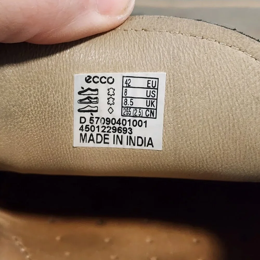 ECCO Men's Classic Moc 2.0 Slip-on Driving Loafer Mens Size 8‎